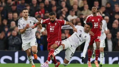 ليفربول يواصل السقوط بخسارة جديدة من مانشستر يونايتد بالدوري الإنجليزي