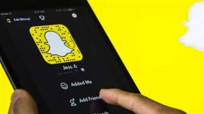 هل ما زال سناب شات منافسًا قويًا لإنستغرام وتيك توك في 2025؟