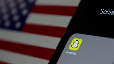 سناب شات ومستقبل الإعلام الاجتماعي: من القصص إلى التجارة الإلكترونية