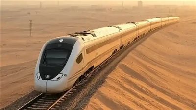 قطار الحرمين بين مكة والمدينة: كل ما تحتاج معرفته عن الرحلات 2025