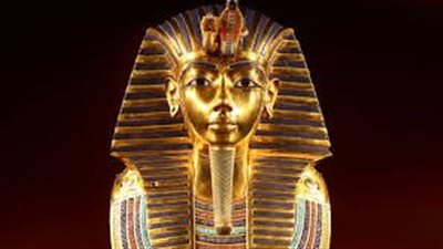 عرض مقتنيات توت عنخ آمون كاملة لأول مرة في المتحف المصري الكبير