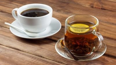 أيهما أكثر فائدة الشاي أم القهوة؟.. اختر مشروبك المفضل