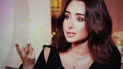 الفنانة هنا الزاهد تتحدث عن خوفها من ضياع الوقت وعدم تكوين أسرة