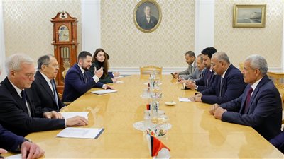  الزُبيدي يختتم زيارة رسمية ناجحة إلى روسيا الاتحادية (صور)