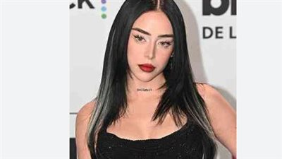 صديقة نجم برشلونة تُنهي التكهنات: نيكي نيكول ترد بـ 