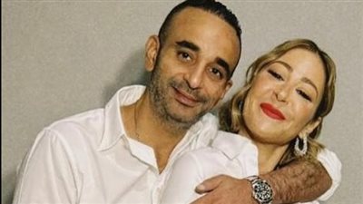 النجمة منة شلبي تنشر صورتها مع زوجها.. وتعلق للمرة الأولى
