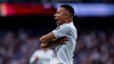 صاروخ الملكي الجديد.. كيف تحول مبابي إلى كابوس على برشلونة؟