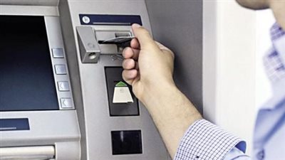 البدائل الرقمية: الخدمات البنكية المتاحة على مدار 24 ساعة (ATM والإنترنت البنكي)
