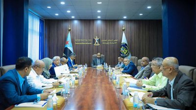 المجلس الانتقالي الجنوبي باليمن يكرس جهوده لبناء مؤسسات فاعلة وتطوير بيئة العمل الإداري (صور)