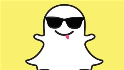 من العدسات التفاعلية إلى الرسائل المؤقتة: مميزات سناب شات في تعزيز الخصوصية والمحتوى العفوي