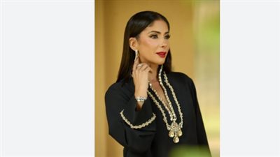  منى زكي تعود لتتصدر المشهد: ثلاثة أفلام ضخمة دفعة واحدة تنتظر العرض في الموسم القادم!