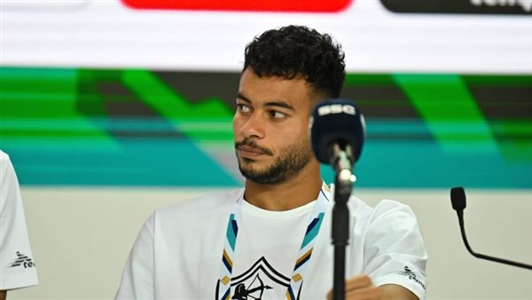 “أبلغت هاتفيًا”.. مصدر يكشف مفاجأة في أزمة إيقاف دونجا لاعب الزمالك