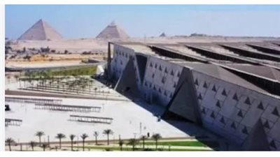 بالذكاء الاصطناعي: تحويل صورتك إلى زي فرعوني في المتحف المصري الكبير