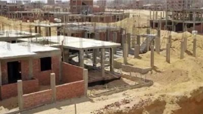 المحاور الثلاثة: مقارنة بين مقدم حجز الأراضي المتوسطة والمميزة والأكثر تميزًا في مشروع 