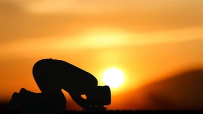 مواقيت صلاة الفجر وشروق الشمس وصلوات الظهيرة اليوم 2_11_ 2025