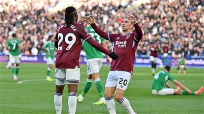 وست هام يصعق نيوكاسل يونايتد بثلاثية في الدوري الإنجليزي