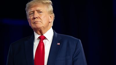 ترامب يتهم الديمقراطيين بتعطيل إنهاء الإغلاق الحكومي ويشترط الحوار بعد استعادة عمل المؤسسات