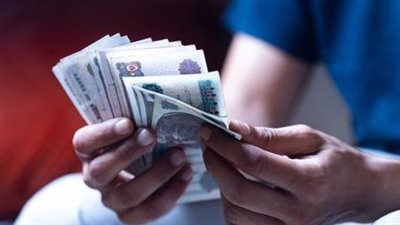 تفاصيل الشهادة البلاتينية المتناقصة: فوائد تصل إلى 23% في السنة الأولى.. حساب العائد لـ 200 ألف جنيه