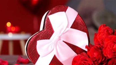 متى عيد الحب 2025؟.. في عيد الحب زمان كان الحب بسيطًا: جيل التسعينات وبداية الألفية