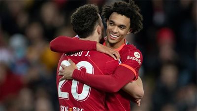 أرنولد يرثي جوتا قبل قمة ليفربول وريال مدريد.. ما سر «ذراع البلايستيشن»؟