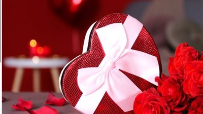 11/11: كيف احتضن الأعزب يومه الخاص وحوله إلى قوة شرائية؟.. متي عيد الحب؟