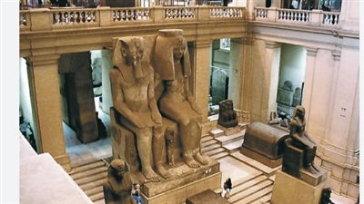 انغمس في التاريخ: اصنع صورتك بالزي الفرعوني الملكي في خطوات بسيطة