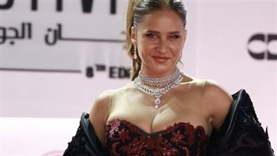 نيللي كريم.. النقلة النوعية: ملكة الدراما النفسية والتعاون مع العدل جروب