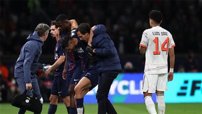 لويس دياز يوجه رسالة إلى أشرف حكيمي بعد التسبب في إصابته