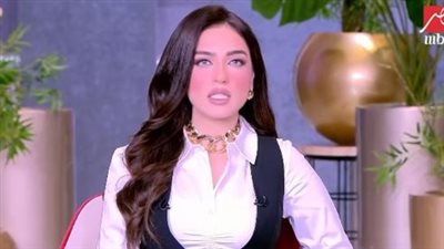 ياسمين عز.. من البدايات إلى الشهرة: مسيرة إعلامية متصاعدة