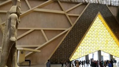 مفاجأة: 5 ملايين سائح متوقع في عام 2026.. خطة تأمين حجز تذاكر المتحف الكبير للمستقبل!