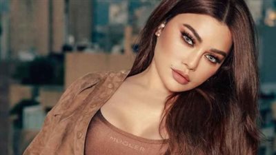 الفنانة اللبنانية هيفاء وهبي.. الانطلاقة والتأثير على الموسيقى العربية: من 