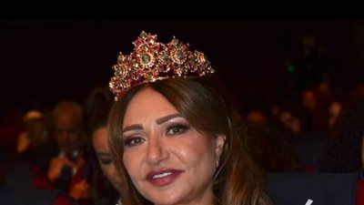 ليلى علوي تتألق في قفطان مغربي وتخطف الأنظار في مهرجان الرباط السينمائي الدولي 