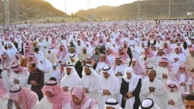 صلاة الاستسقاء: دليل شامل للأحكام والكيفية والسنن