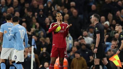 موقف رسمي من ليفربول بعد إلغاء هدف فان دايك في مانشستر سيتي