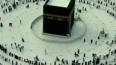 الحرم المكي.. قلب العالم النابض.. بث مباشر (القنوات الرسمية والمنصات الرقمية)