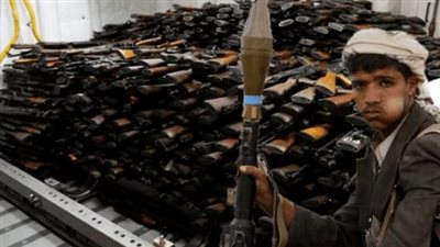 تهريب الأسلحة للحوثيين: الوقود الأساسي لإطالة أمد حرب اليمن