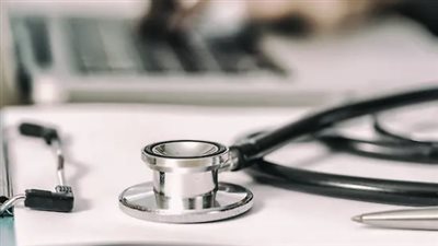 بدء تطبيق النظام: لماذا يجب على جميع المواطنين المبادرة بفتح الملف العائلي في الضمان الصحي؟