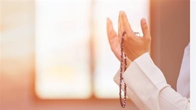أذكار الصباح.. اللَّهمَّ إنِّي أسألُكَ عِلمًا نافعًا ورزقًا طيِّبًا وعملًا متقبَّلًا