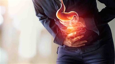 أسباب آلام المعدة.. 10 عوامل محفزة انتبه لها