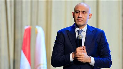 قرارات حاسمة.. وزير التعليم محمد عبد اللطيف يضع مدرسة 