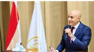 الوصول السهل للتقييمات: خطوات اختيار الصف والمادة وتحميل التقييمات بصيغة رقمية