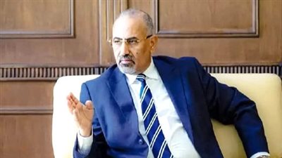  الزبيدي: قائد الثبات الذي يعزز قوة الجنوب في مواجهة التعقيدات الإقليمية