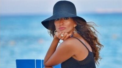 أبرز المسلسلات (الدراما الرمضانية):... الفنانة زينة.. الانطلاقة الفنية: من موديل إلى نجمة شباك