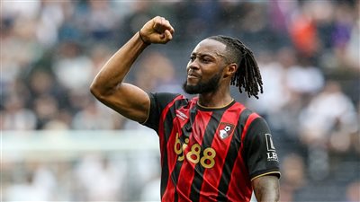 مانشستر سيتي يدخل في منافسة قوية مع ليفربول على صفقة هجومية