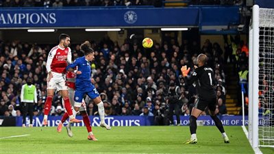 تعادل إيجابي مثير بين أرسنال وتشيلسي في قمة الدوري الإنجليزي