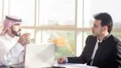 رواتب تتجاوز 30 ألف ريال: طفرة وظائف قيادية في السعودية عبر لينكدإن.. التكنولوجيا تقود النمو