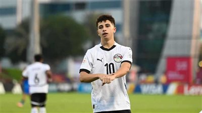 العروض تتهافت على مواهب الأهلي المصري.. بلال عطية إلى الدوري الألماني