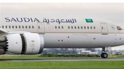 الخطوط السعودية (SAUDIA): رحلة الطيران الوطني من التأسيس إلى العالمية في رؤية 2030