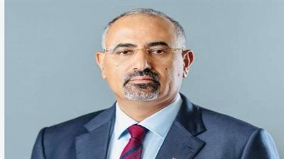  الزُبيدي يقود التحول: المكاسب الجنوبية في حضرموت والمهرة رؤية استراتيجية وقيادة رشيدة
