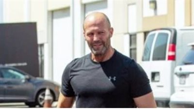 من وراء الكواليس: المخرج ريك رومان وو والكاتب وارد باري يقودان 